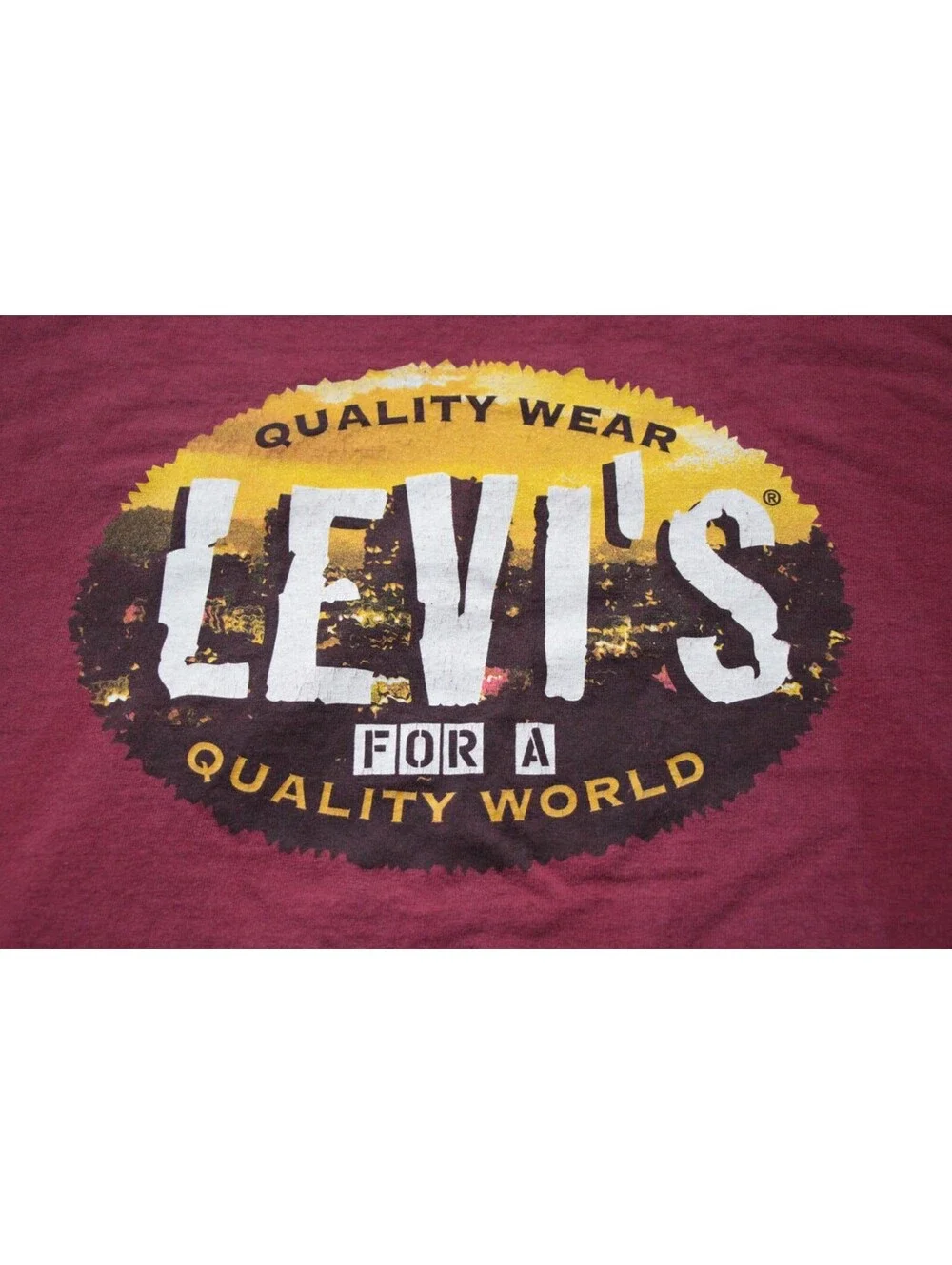 Vintage 90s Levi's Quality Wear For a Quality World T-Shirt XL
